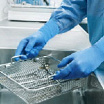 Peha-soft® nitrile guard powderfree,  latexfreier  Schutzhandschuh aus synthetischem Nitrilkautschuk mit der langen Stulpe, 100Stk/Pkg